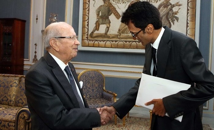 Caïd Essebsi honore la mémoire de feu Me Ahmed Chtourou
