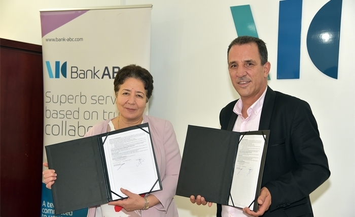 Signature d’un accord de prêt de 10 millions de dinars entre Bank ABC Tunisie et Enda Tamweel