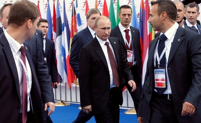 Nouredine Ben Mansour: Y a-t-il un complot contre Poutine ?