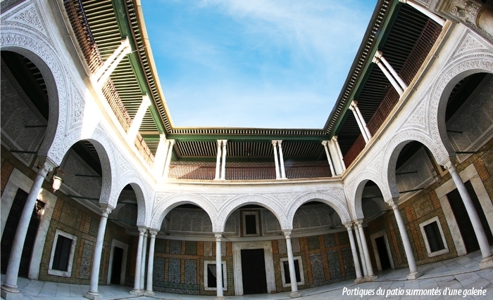 Dar Husseïn: Histoire politique et architecturale Dar Husseïn: Histoire politique et architecturale