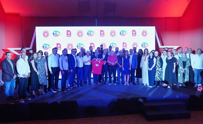 Tunisie Telecom et l’Étoile Sportive du Sahel renouent leur partenariat stratégique autour de la marque “Étoile Mobile” Tunisie Telecom et l’Étoile Sportive du Sahel renouent leur partenariat stratégique autour de la marque “Étoile Mobile”
