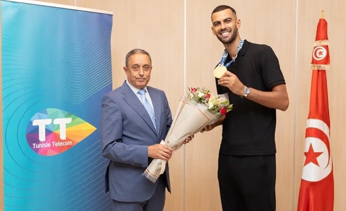 Tunisie Telecom honore son partenaire, le champion olympique Firas Kattoussi, pour sa nouvelle médaille d’or