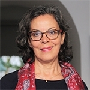 Monia Ben Jémia: Les menaces sur les droits des tunisiennes dans le projet de Constitution du 30 juin 2022