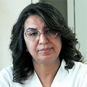 Qui est Nozha Brahmi, Directrice Générale du centre Mahmoud Yakoub pour la réanimation médicale