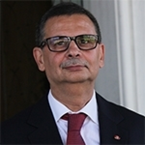 La Chute de la Françafrique: Comment Paris a perdu son Empire Informel