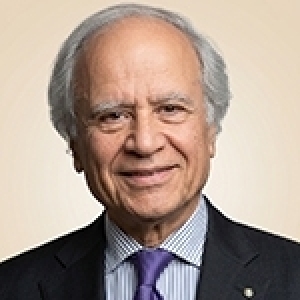 Abdelmajid Chaar : Le papier et l'encre, notre trésor!