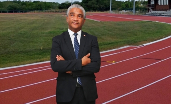 Kamel Deguiche: Repenser le sport, repenser la jeunesse