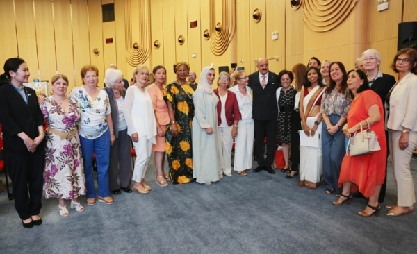 Célébration des femmes diplomates tunisiennes : satisfactions et sacrifices (Vidéo et album photos)